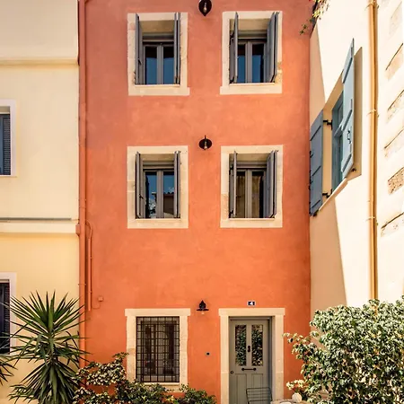 Апартаменти The Peach House *